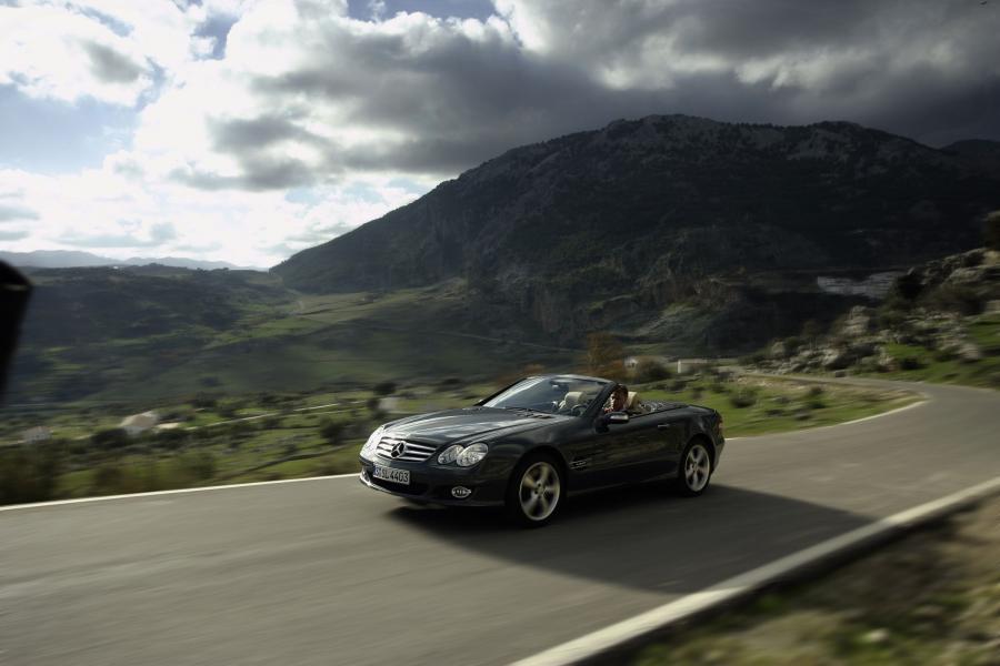  Mercedes-Benz SL-Class 2006 года  (фото 15 из 81)